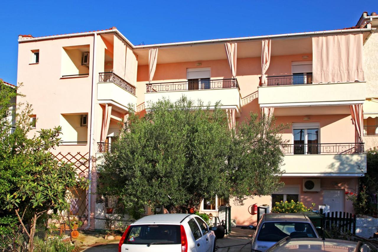 Filomeni Studios Pefkochori Luaran gambar