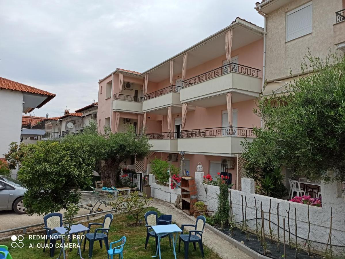 Filomeni Studios Pefkochori Luaran gambar