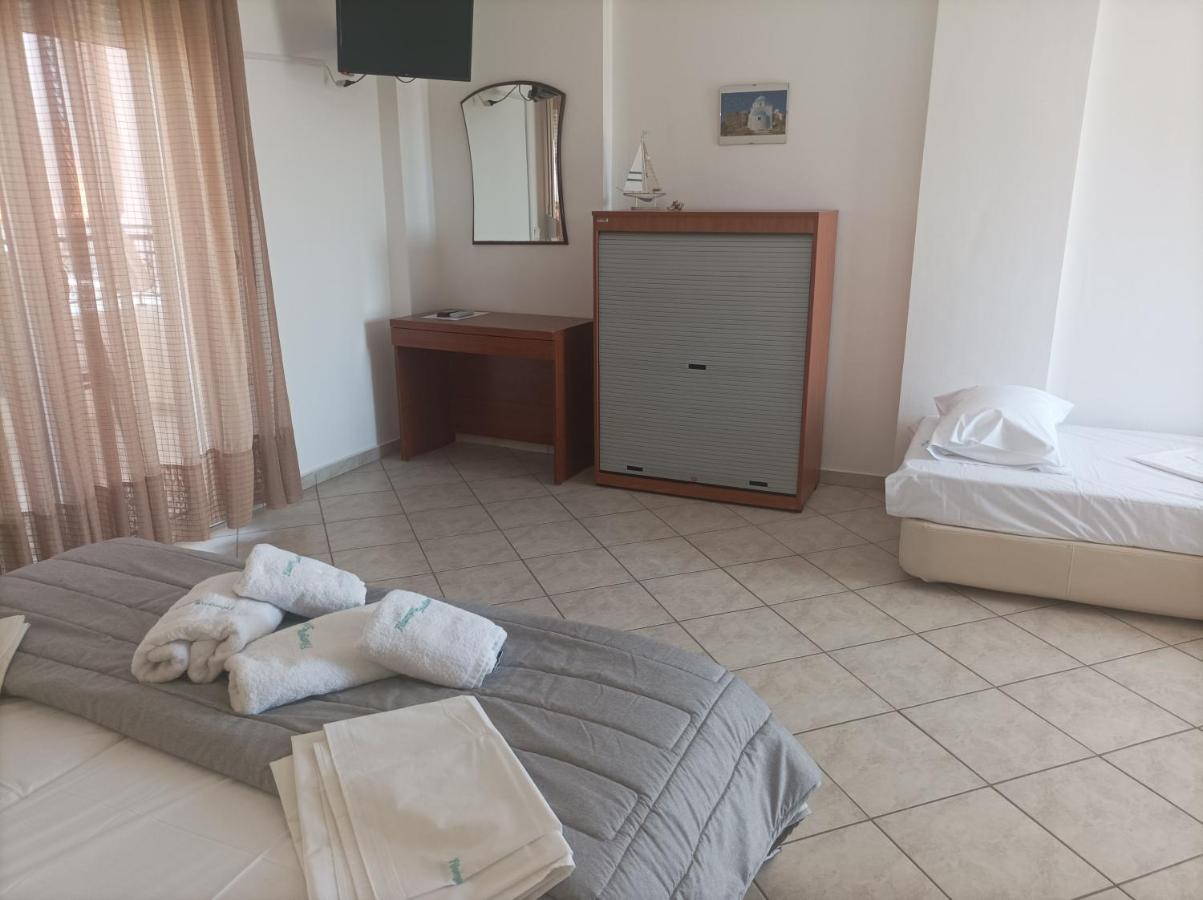 Filomeni Studios Pefkochori Luaran gambar